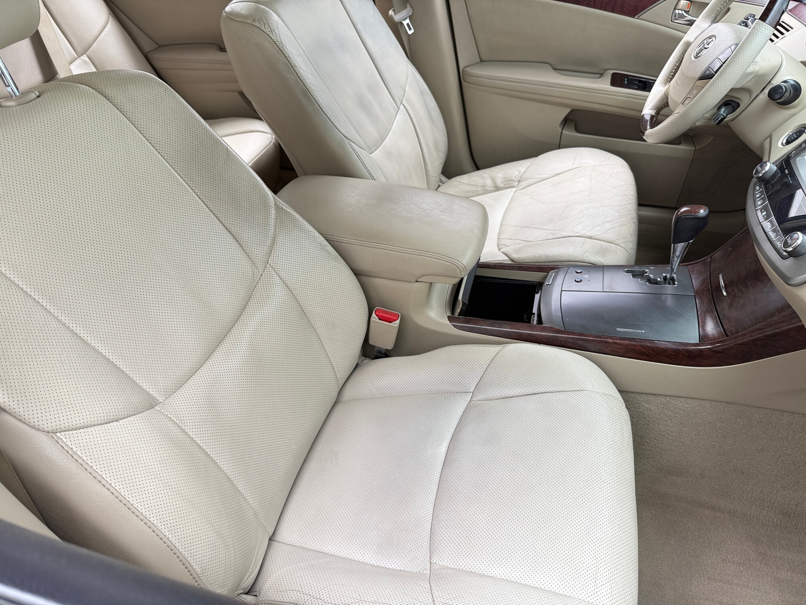 Thumbnail: 2012 Toyota Avalon - 2