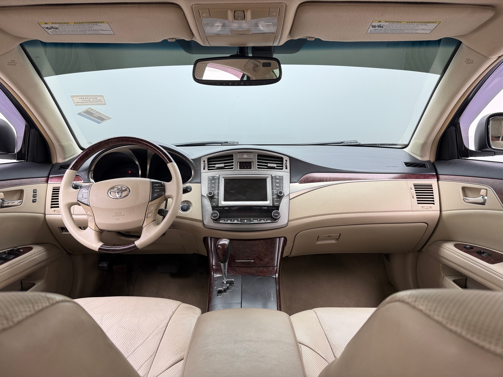 Thumbnail: 2012 Toyota Avalon - 3