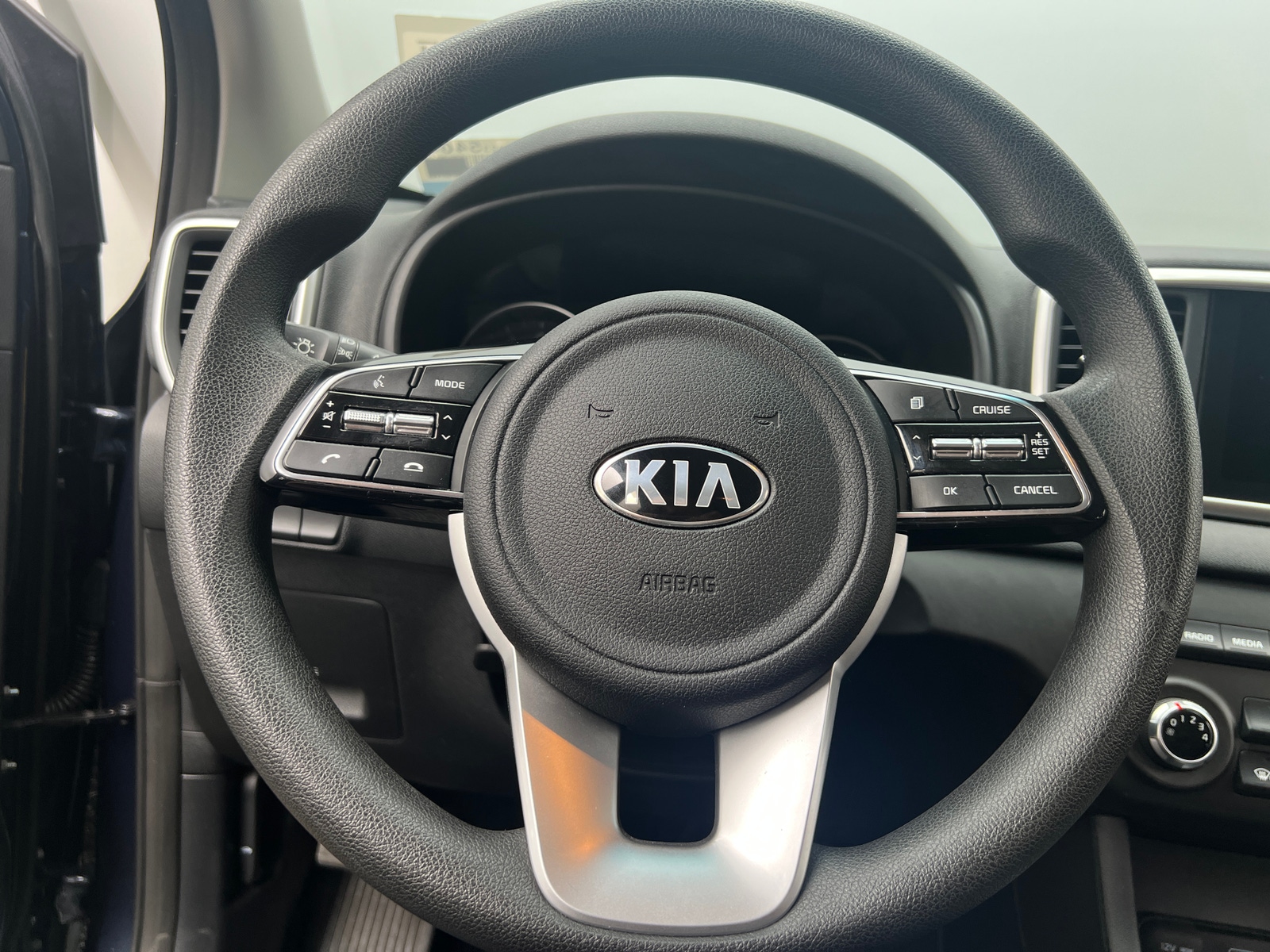 Thumbnail: 2022 Kia Sportage - 5