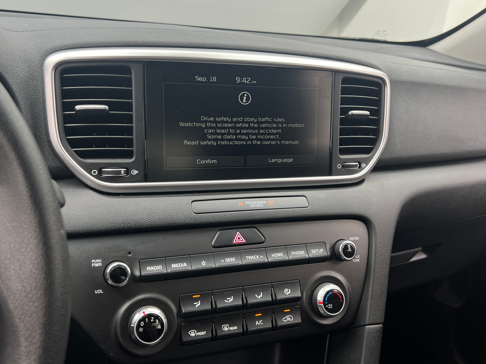 Thumbnail: 2022 Kia Sportage - 4