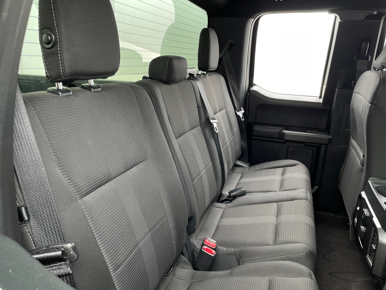 Thumbnail: 2016 Ford Econoline - 6