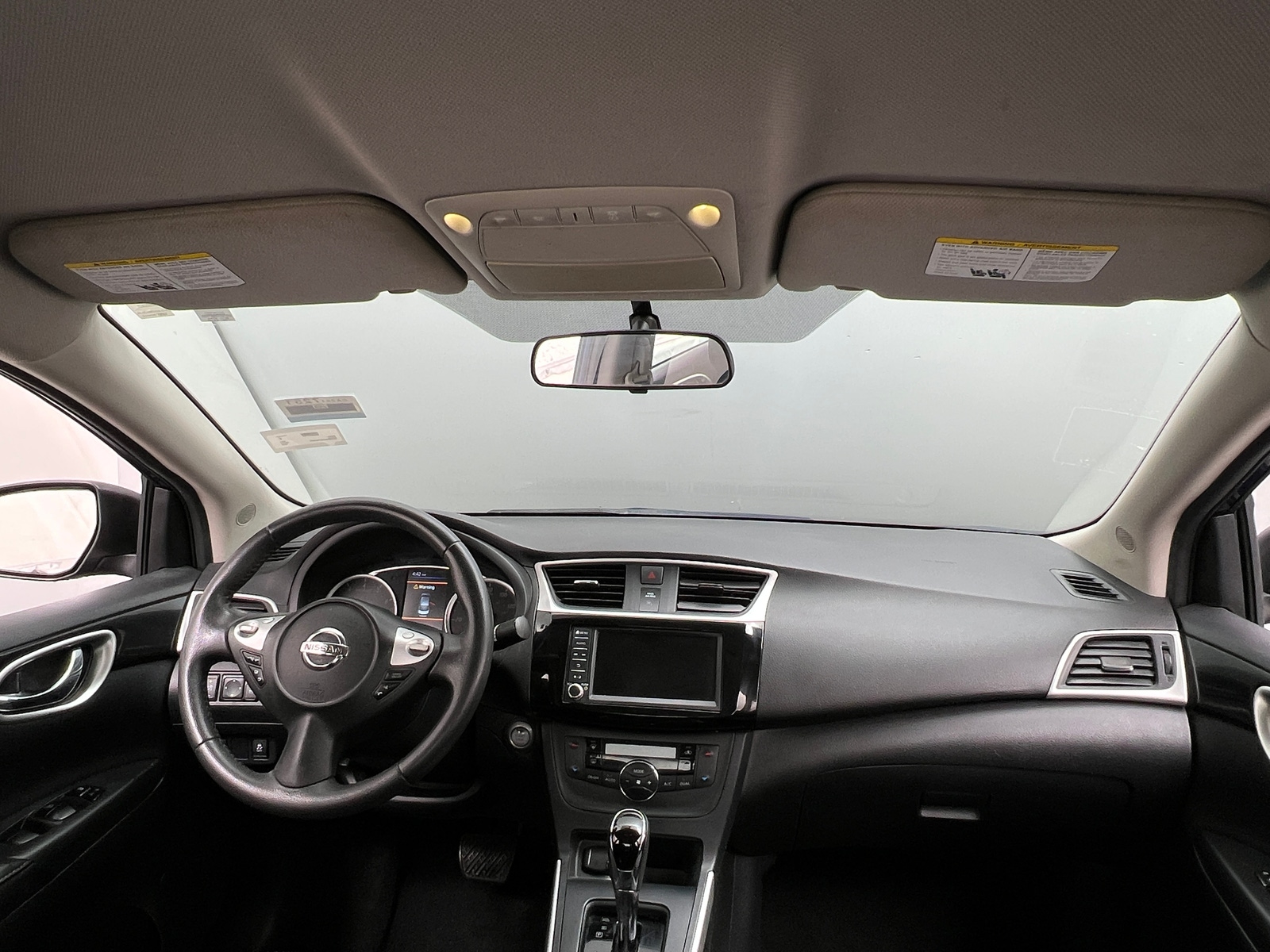 Thumbnail: 2019 Nissan Sentra - 3