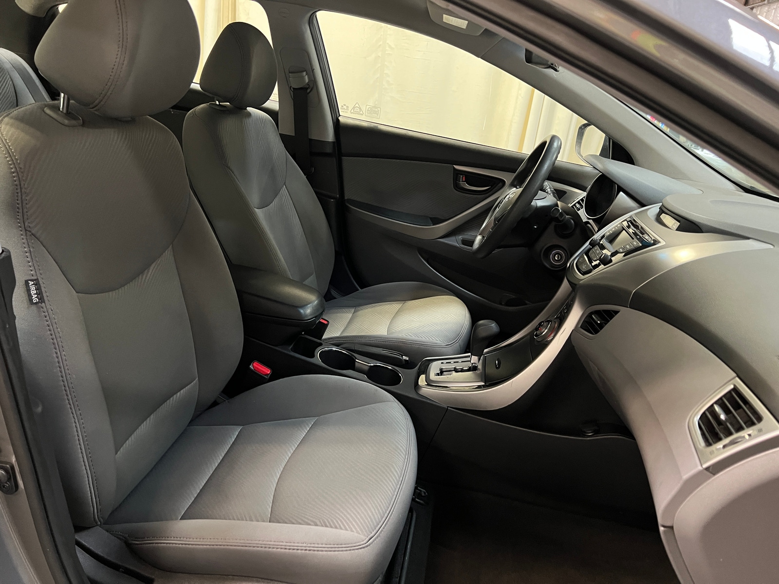 Thumbnail: 2013 Hyundai Elantra - 2