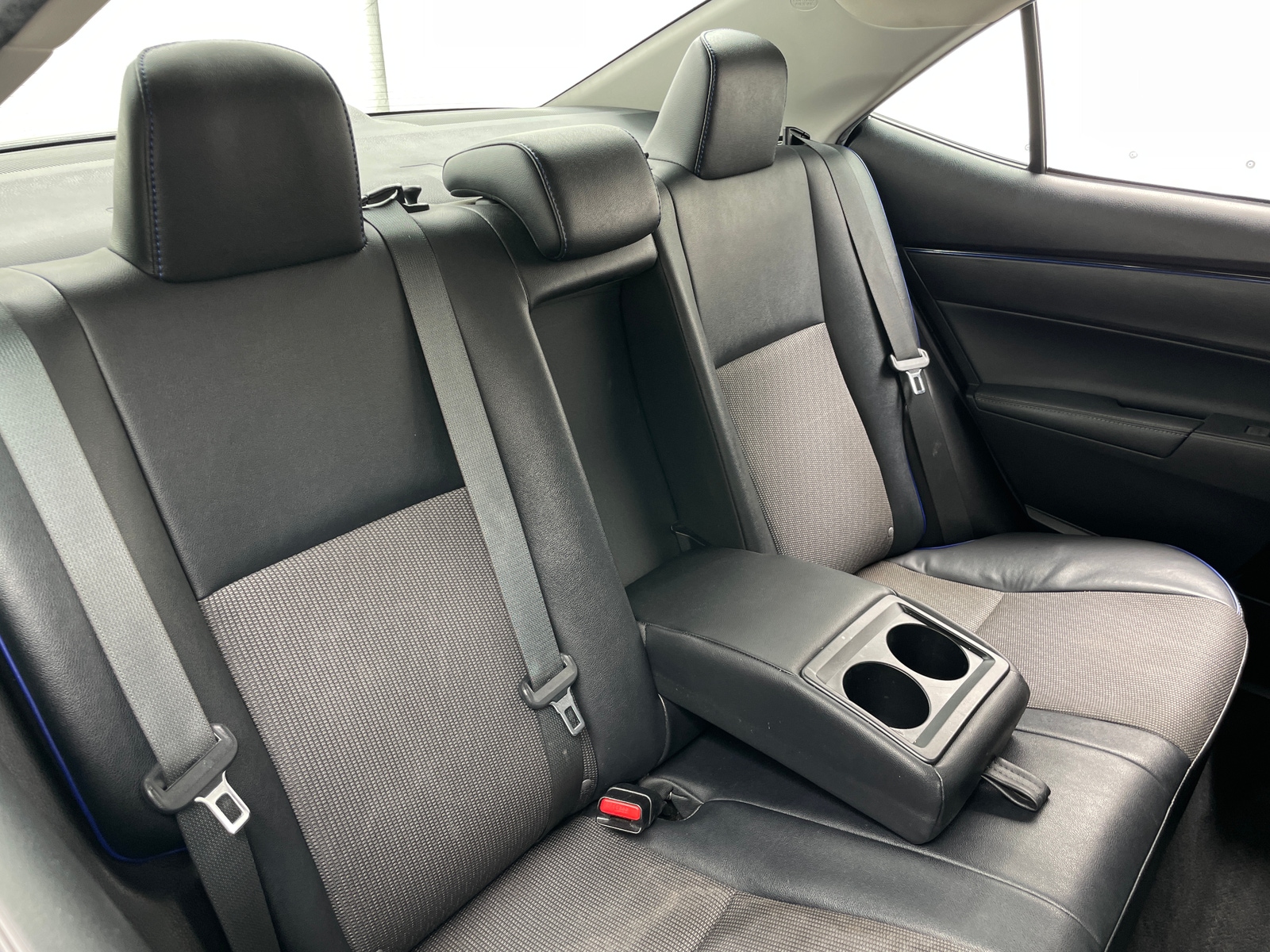 Thumbnail: 2019 Toyota Corolla - 6