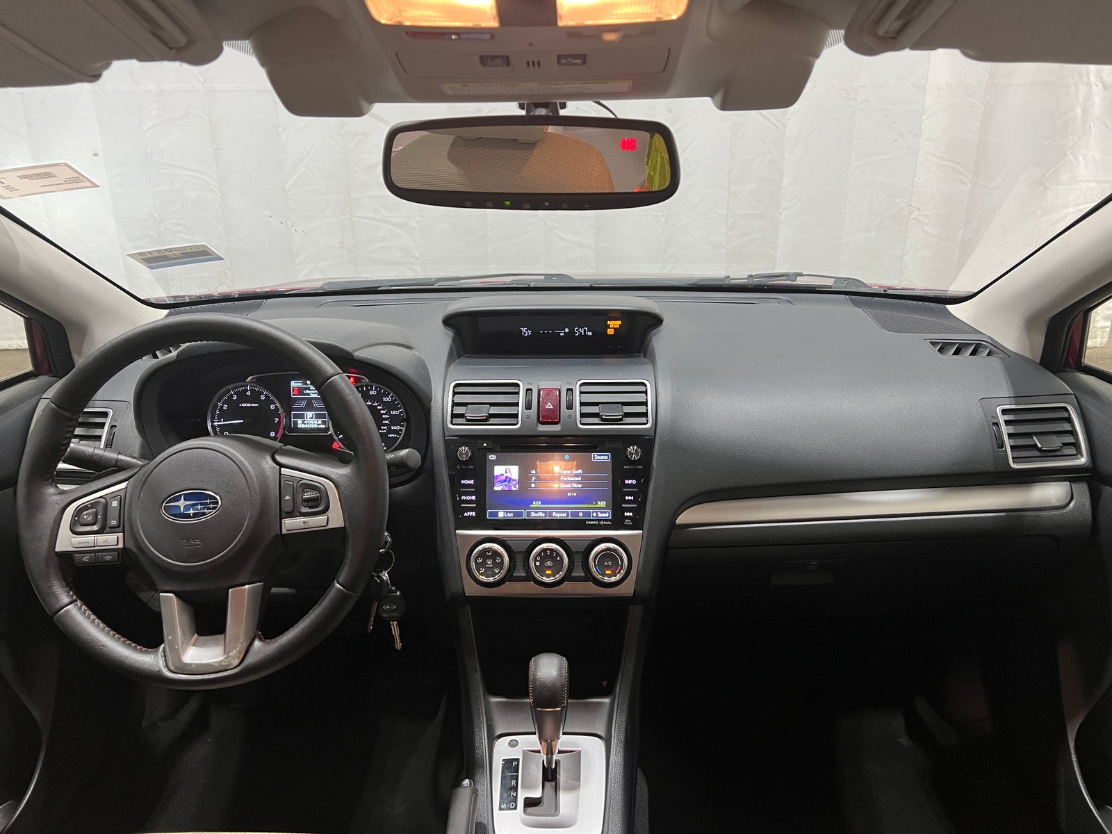 Thumbnail: 2016 Subaru Crosstrek - 3