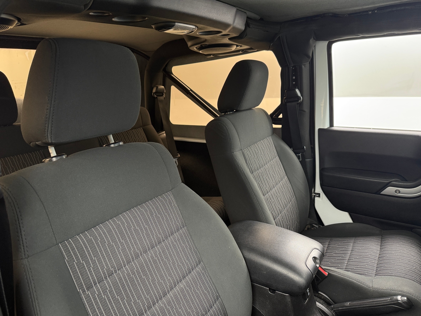 Thumbnail: 2012 Jeep Wrangler - 2