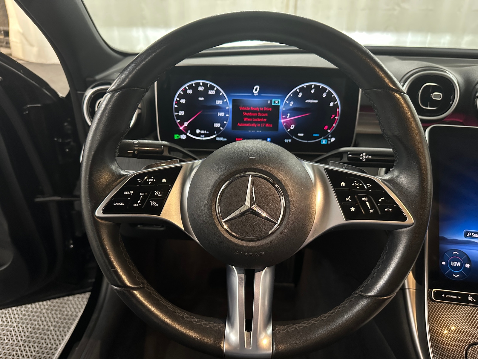 Thumbnail: 2024 Mercedes-Benz C-Class - 4