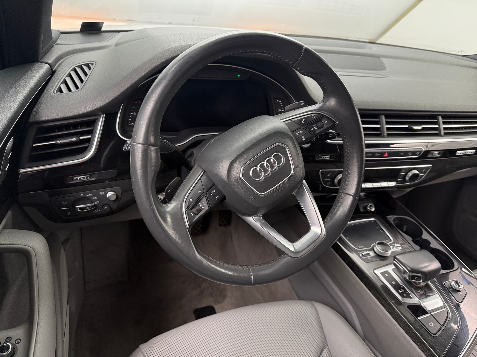 Thumbnail: 2017 Audi Q7 - 4