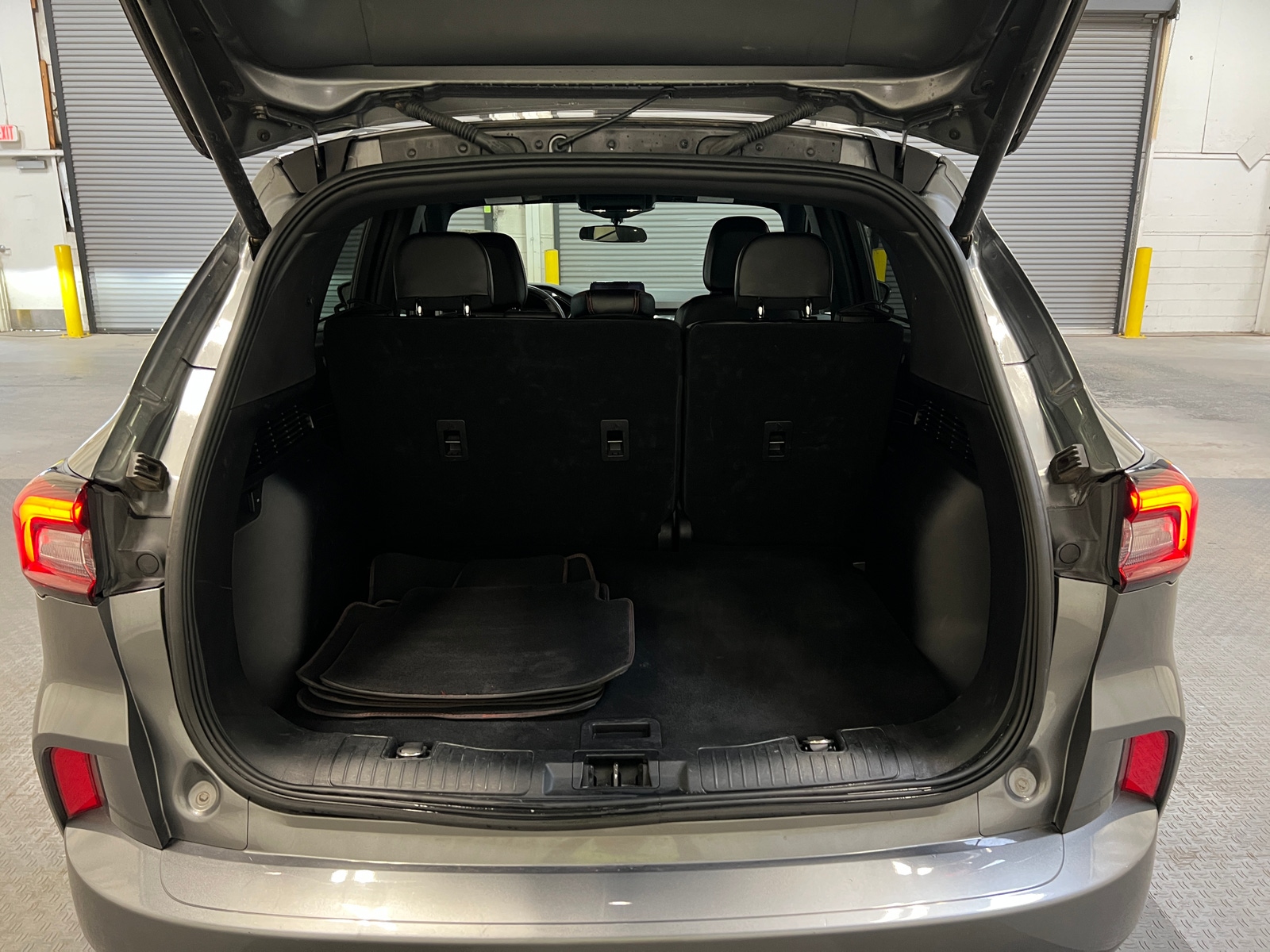 Thumbnail: 2023 Ford Escape - 7