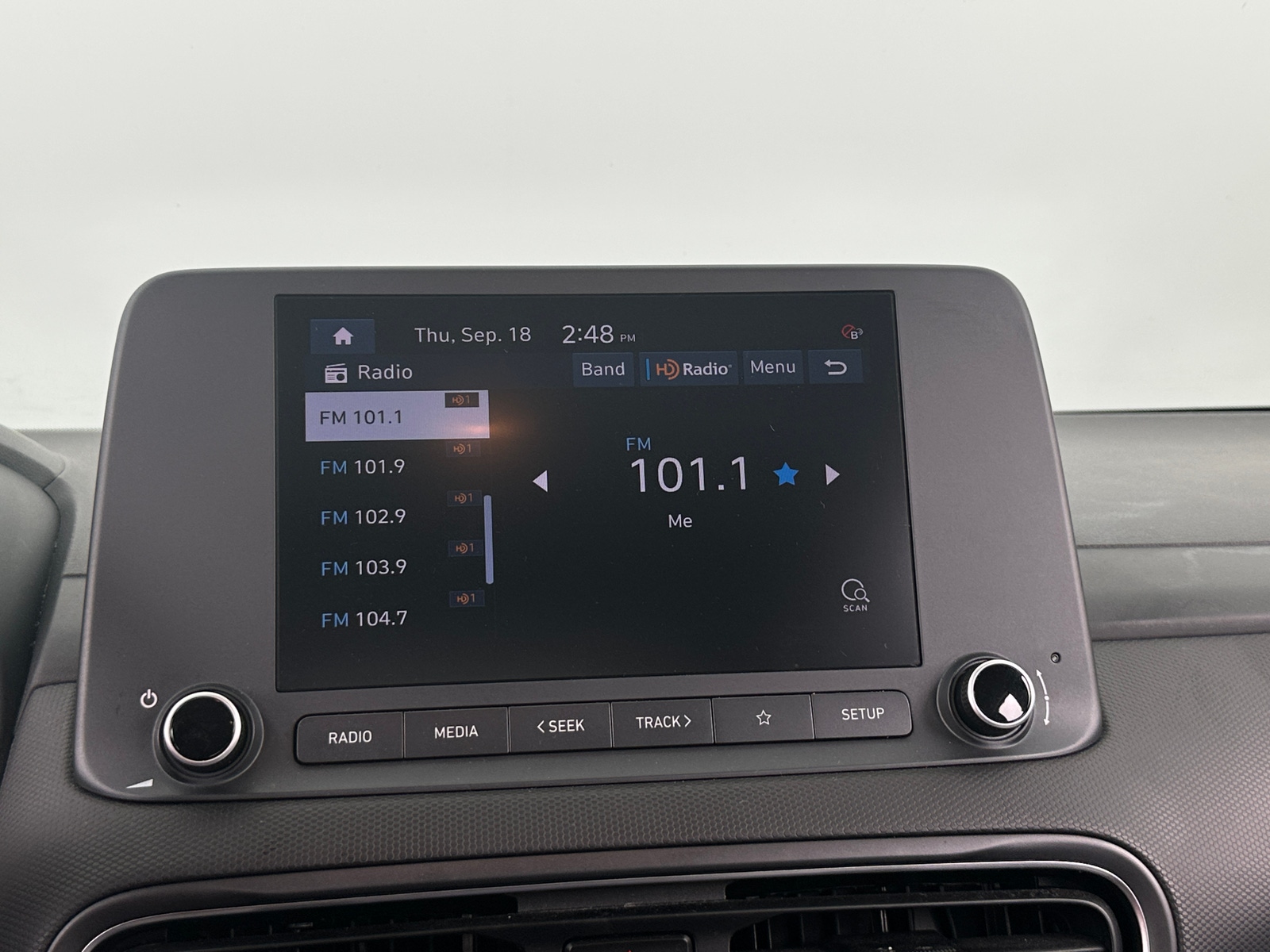 Thumbnail: 2023 Hyundai Kona - 4
