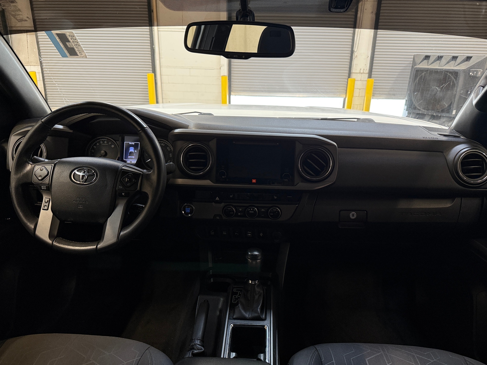 Thumbnail: 2016 Toyota Tacoma - 3