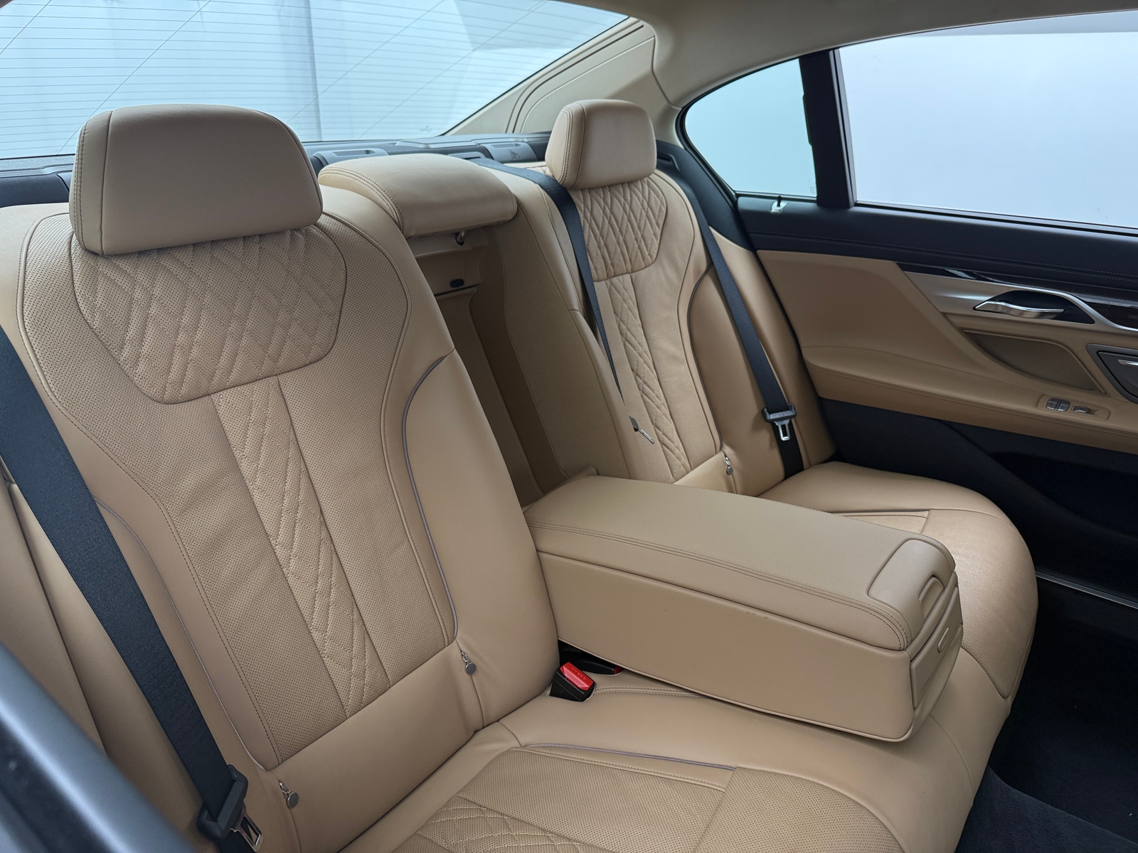 Thumbnail: 2016 BMW 7 Series - 5