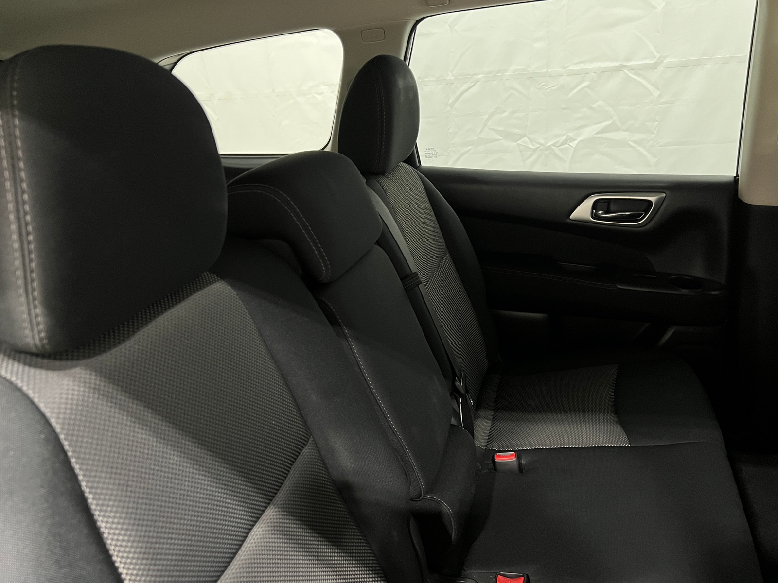Thumbnail: 2017 Nissan Pathfinder - 6