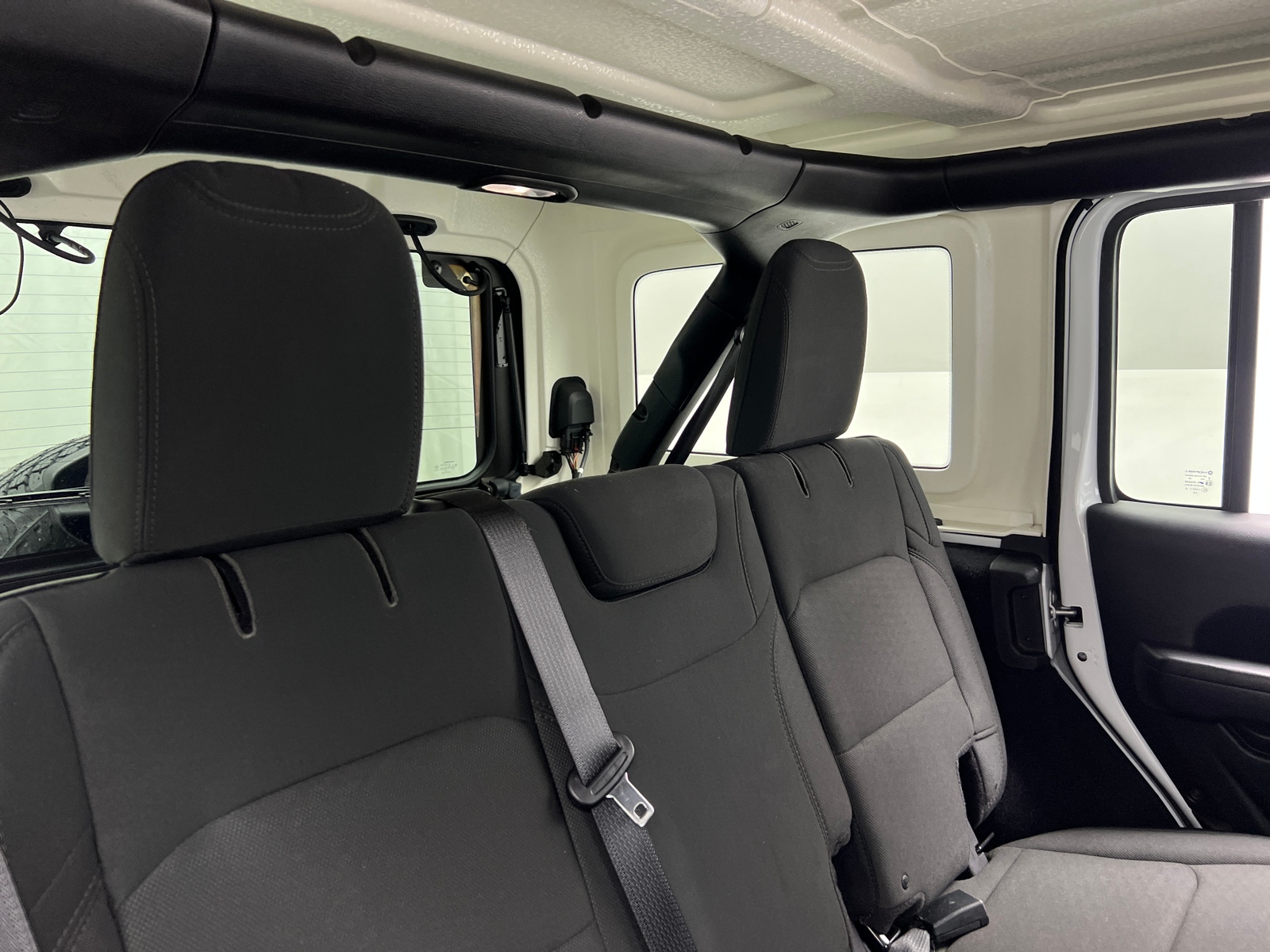 Thumbnail: 2018 Jeep Wrangler - 6