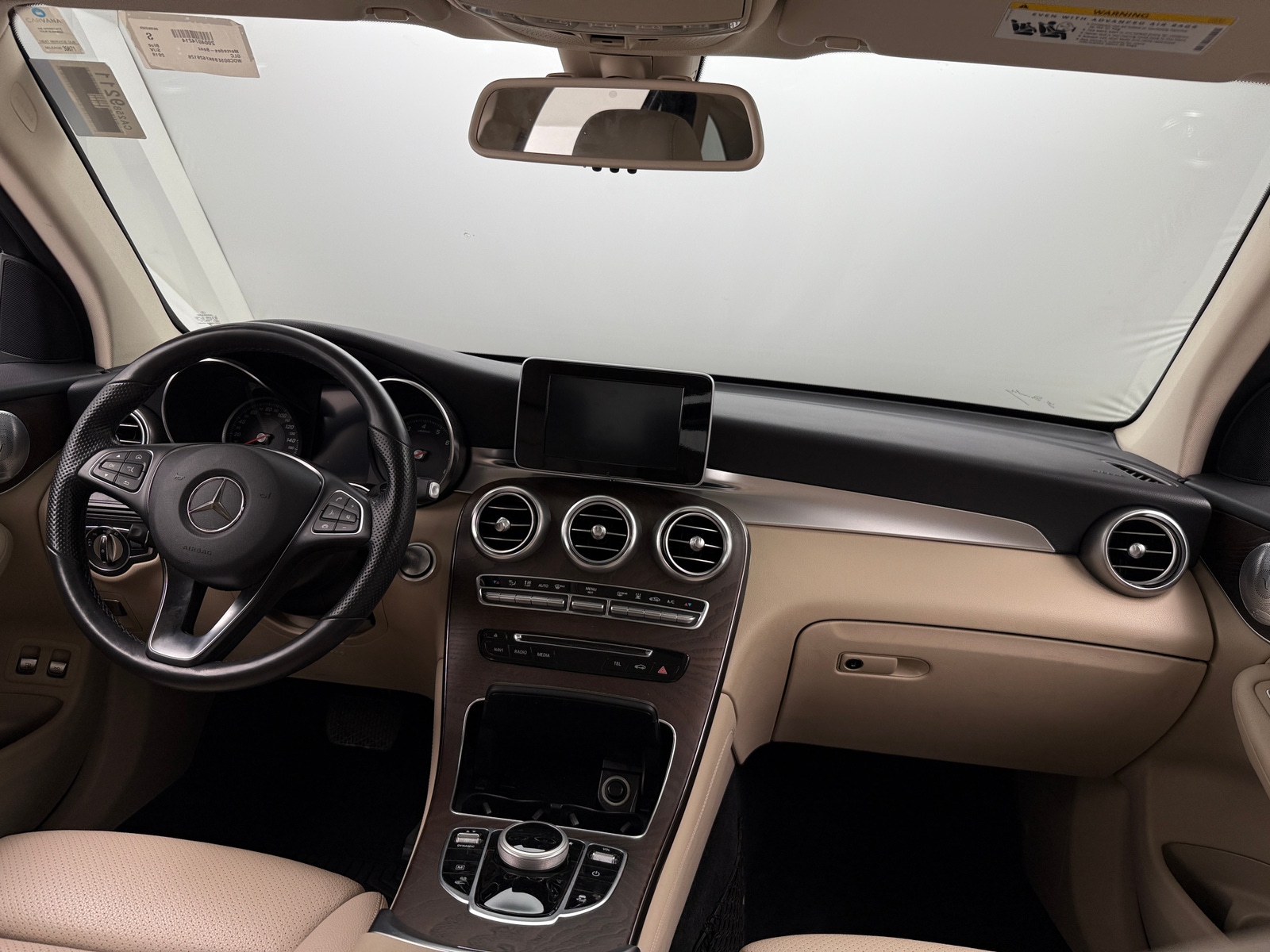Thumbnail: 2019 Mercedes-Benz GLC - 2
