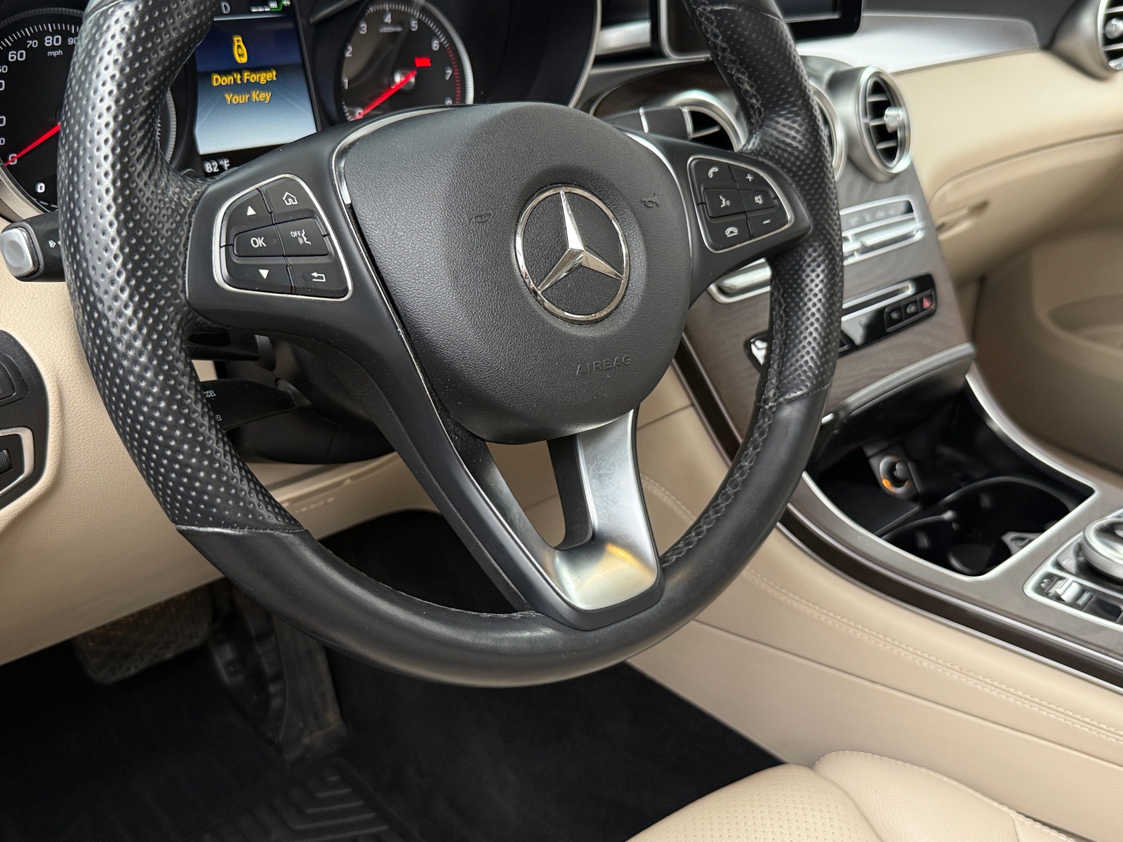 Thumbnail: 2019 Mercedes-Benz GLC - 4