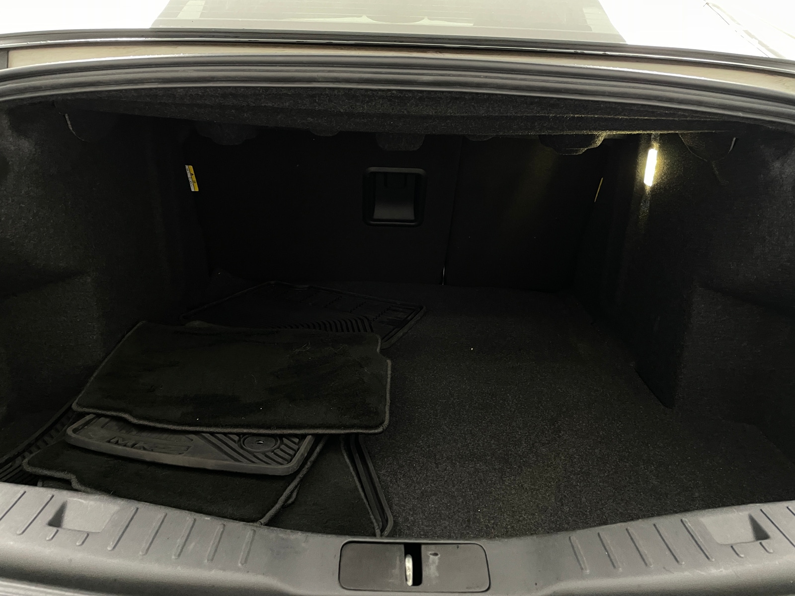 Thumbnail: 2013 Lincoln MKZ - 6