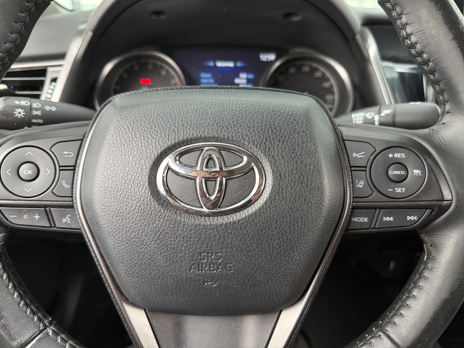 Thumbnail: 2022 Toyota Camry - 5