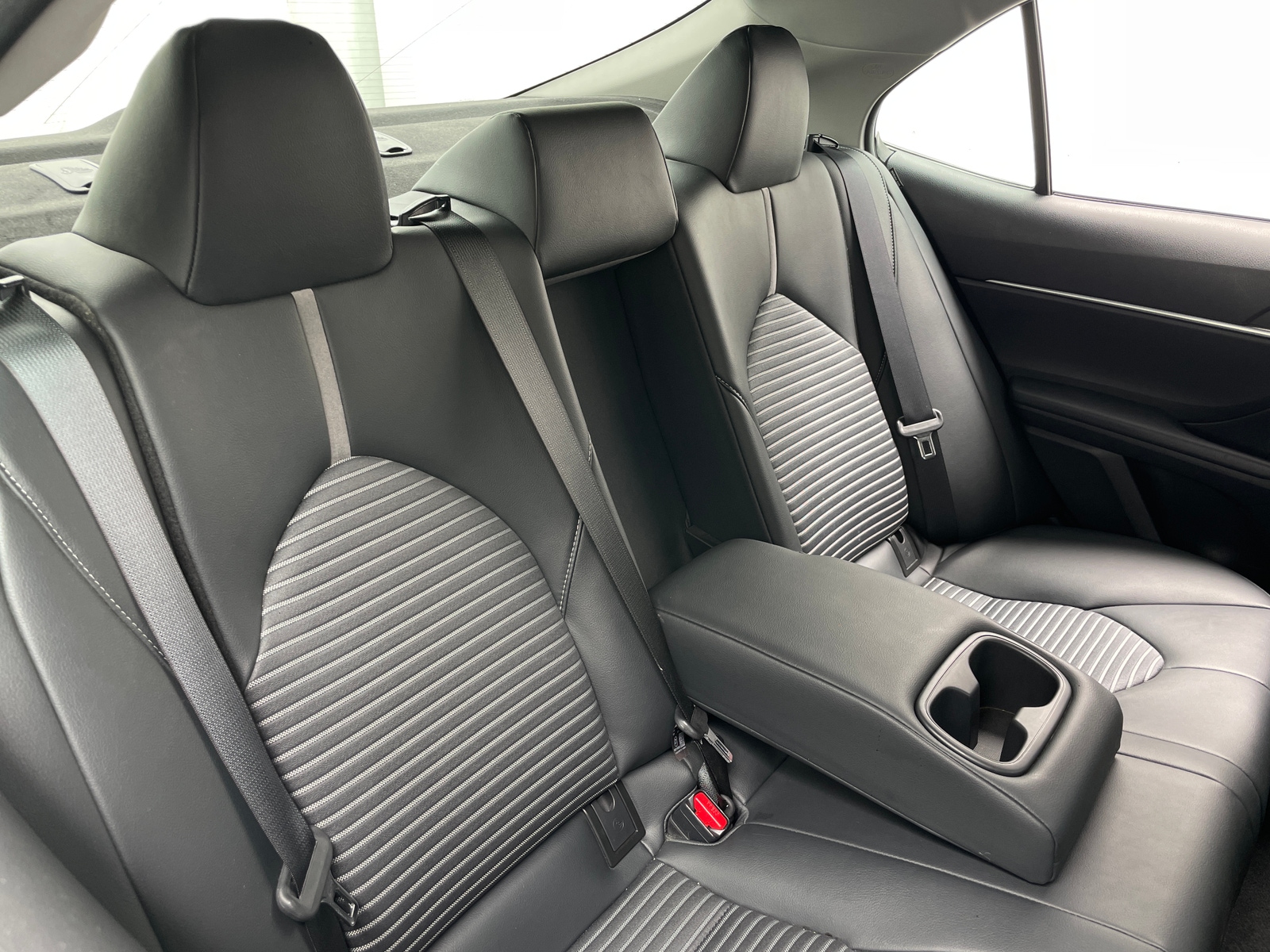 Thumbnail: 2019 Toyota Camry - 5
