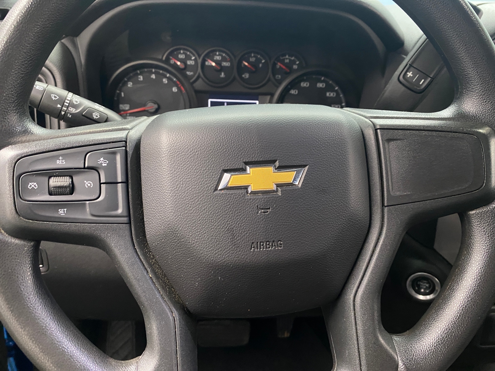 Thumbnail: 2022 Chevrolet Silverado 1500 - 5