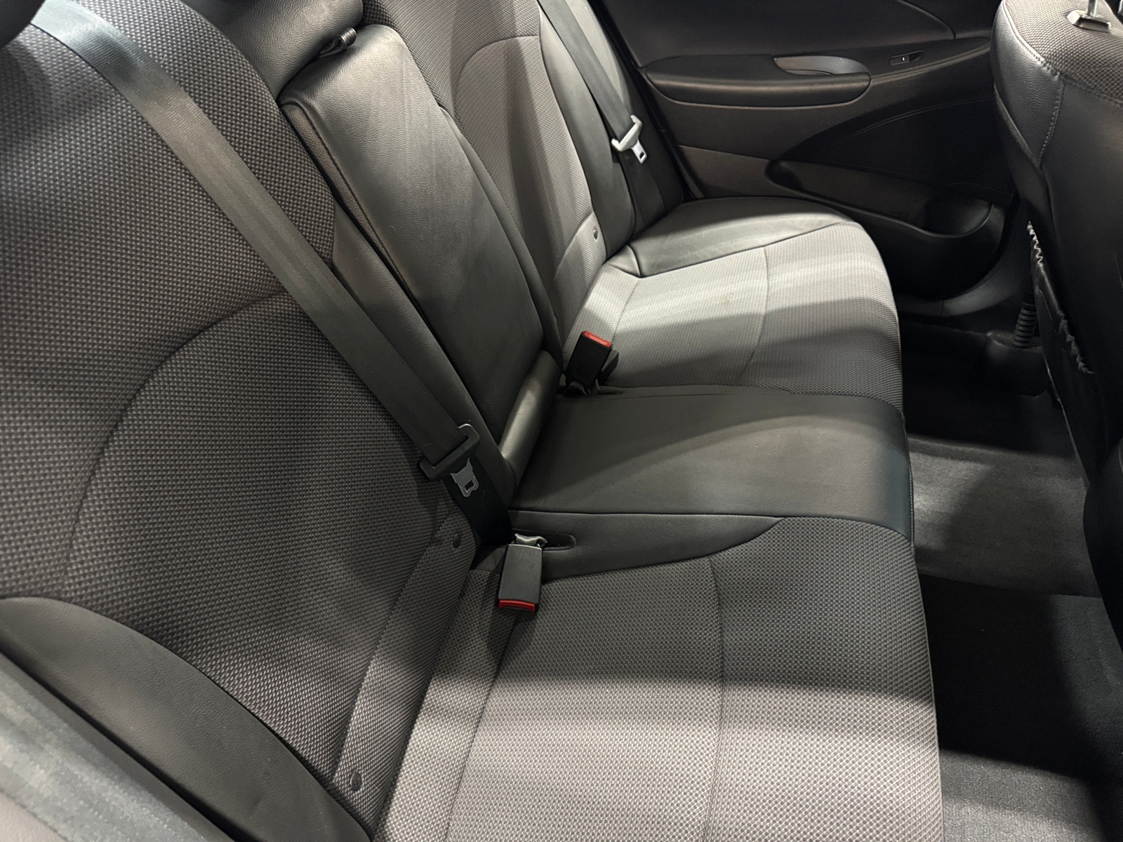 Thumbnail: 2013 Hyundai Sonata - 6