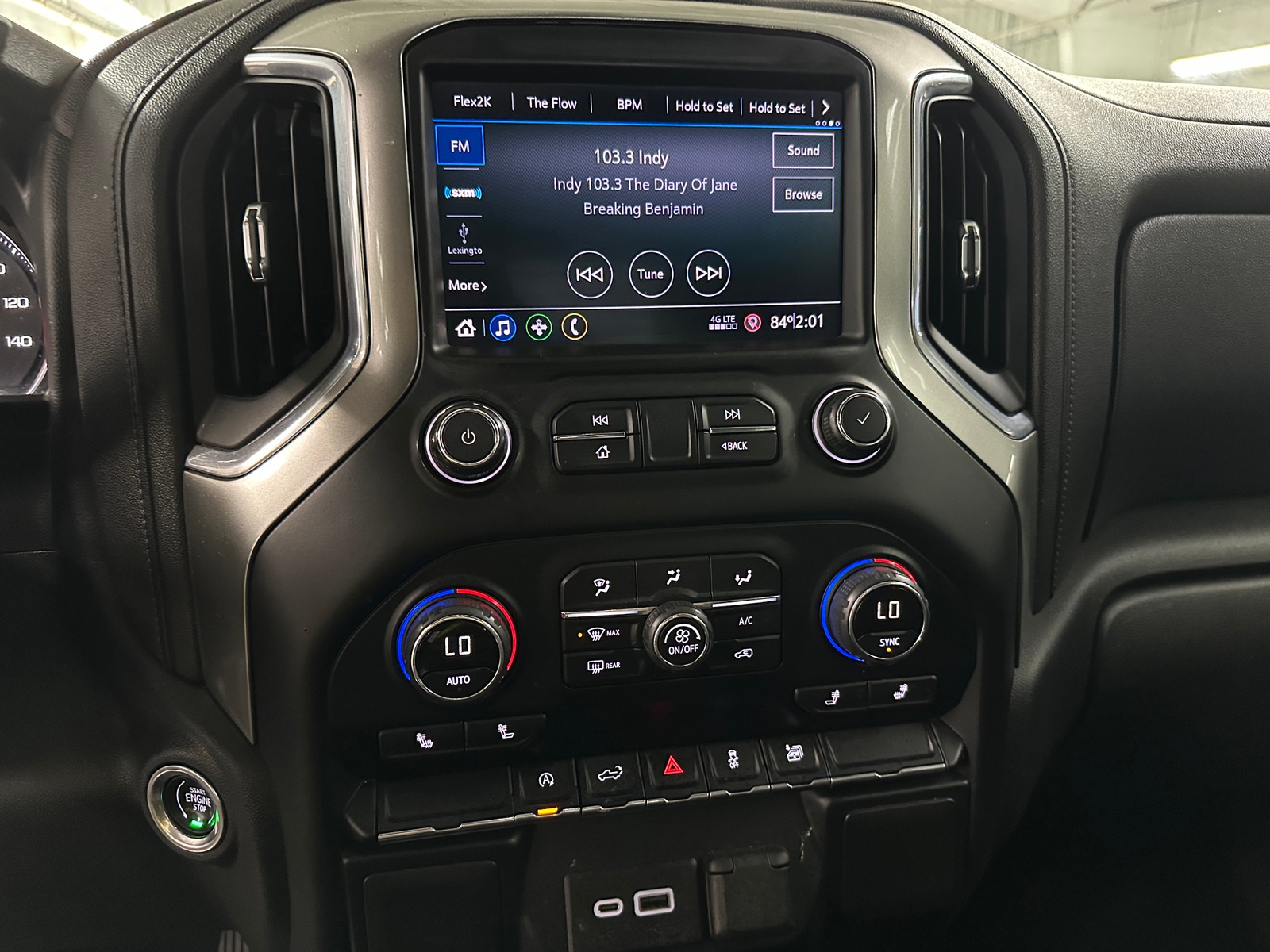 Thumbnail: 2021 Chevrolet Silverado 1500 - 4