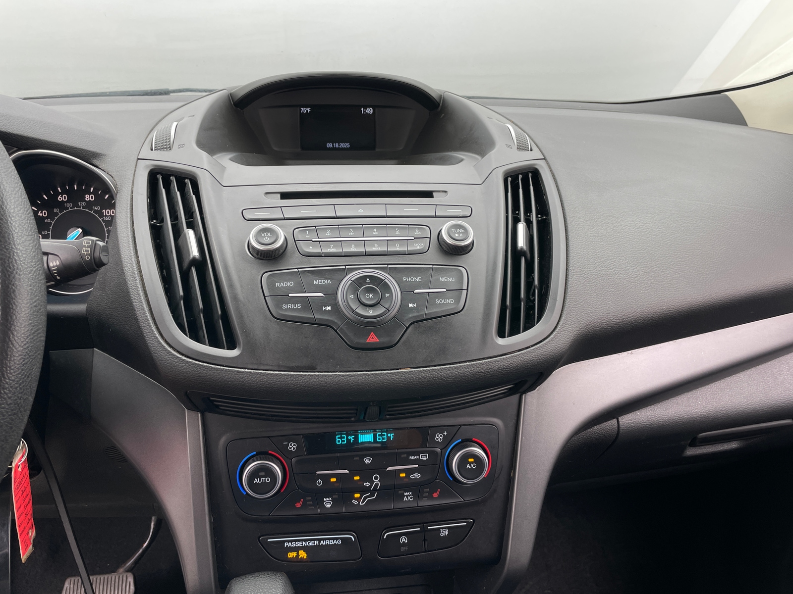 Thumbnail: 2018 Ford Escape - 4