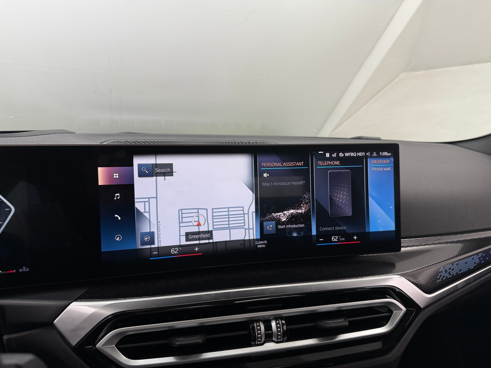 Thumbnail: 2023 BMW 2 Series - 2