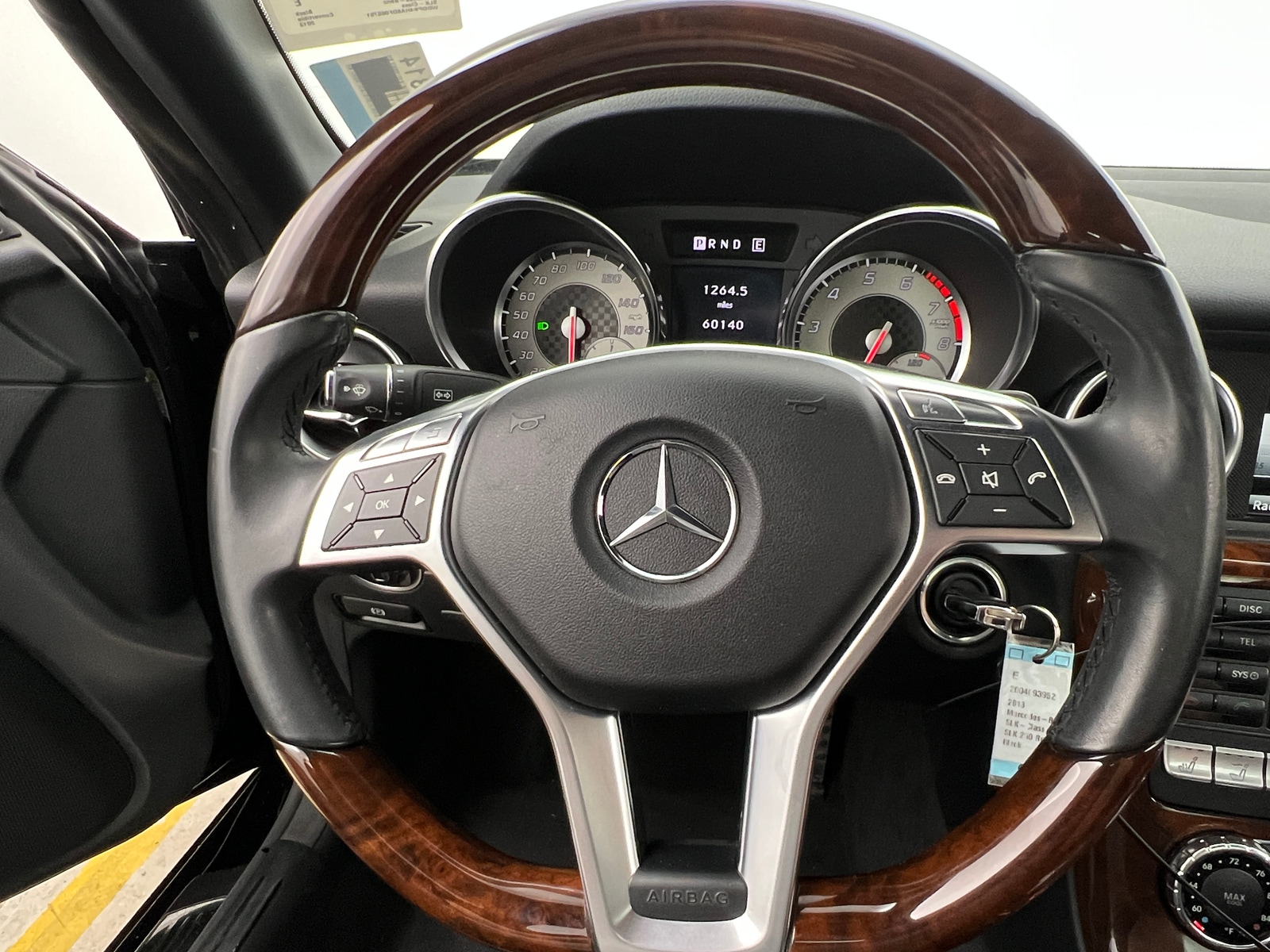 Thumbnail: 2013 Mercedes-Benz SLK - 4