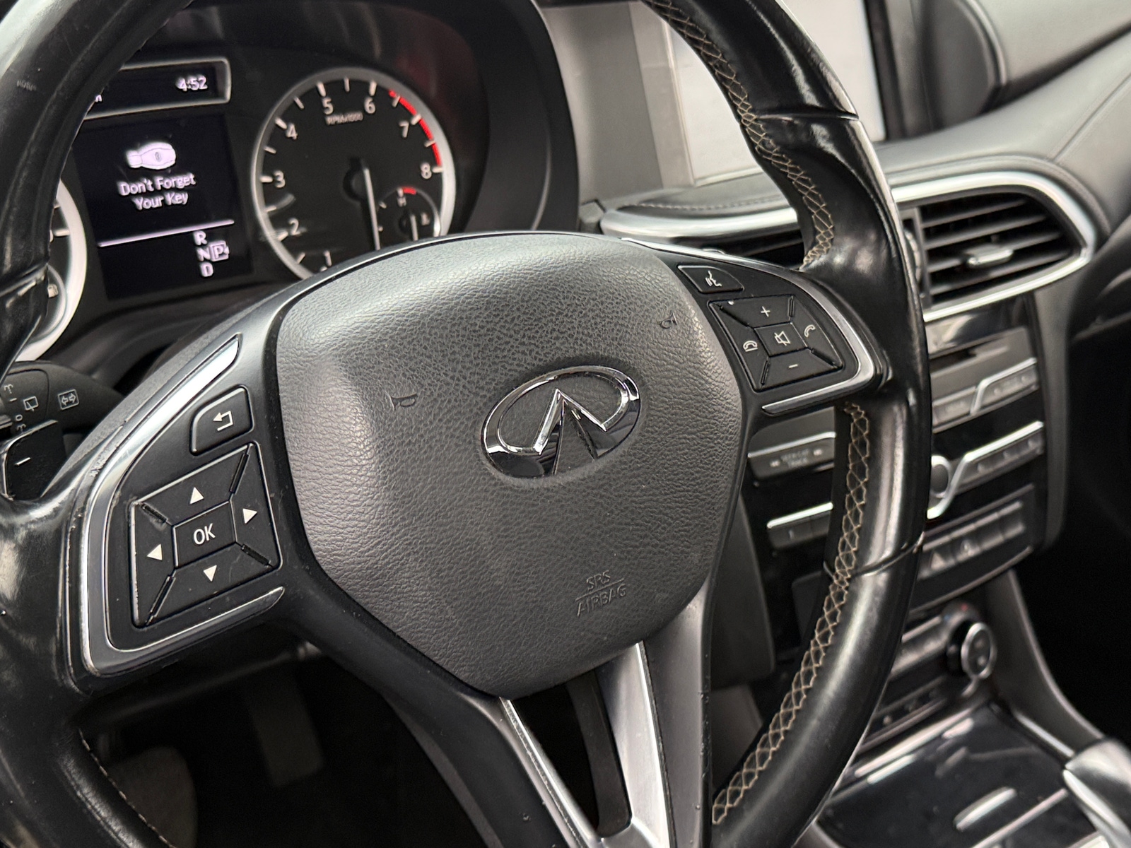 Thumbnail: 2017 INFINITI QX30 - 5
