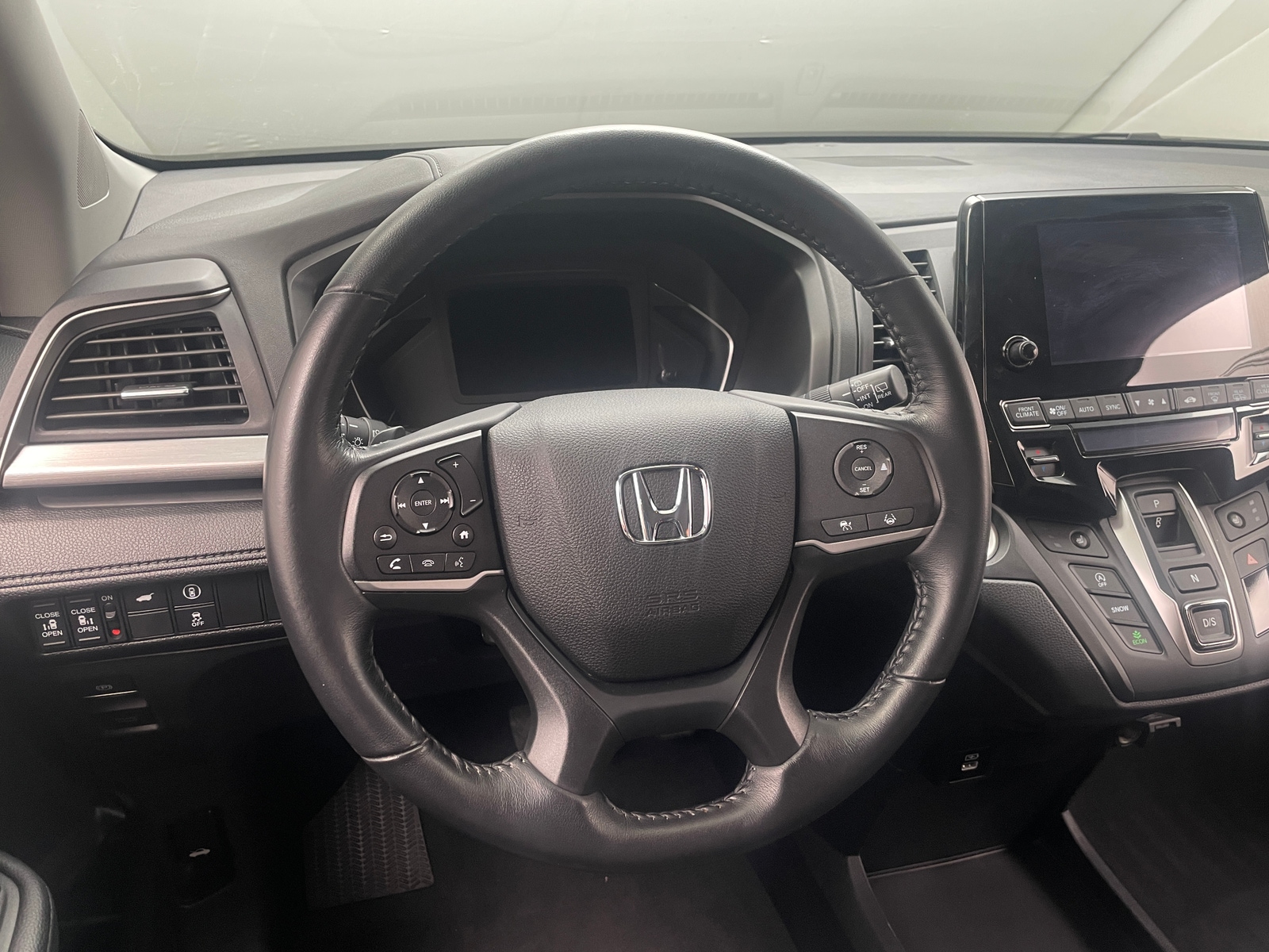 Thumbnail: 2023 Honda Odyssey - 4