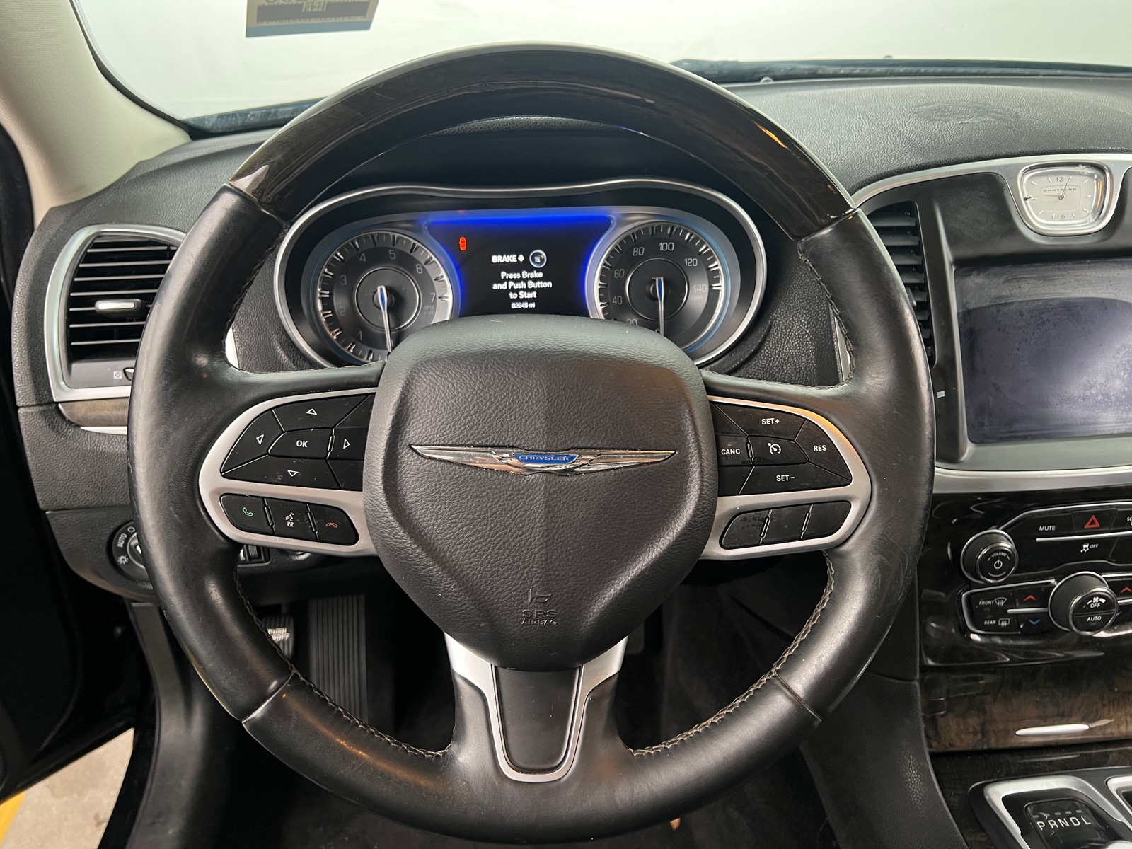 Thumbnail: 2018 Chrysler 300 - 4