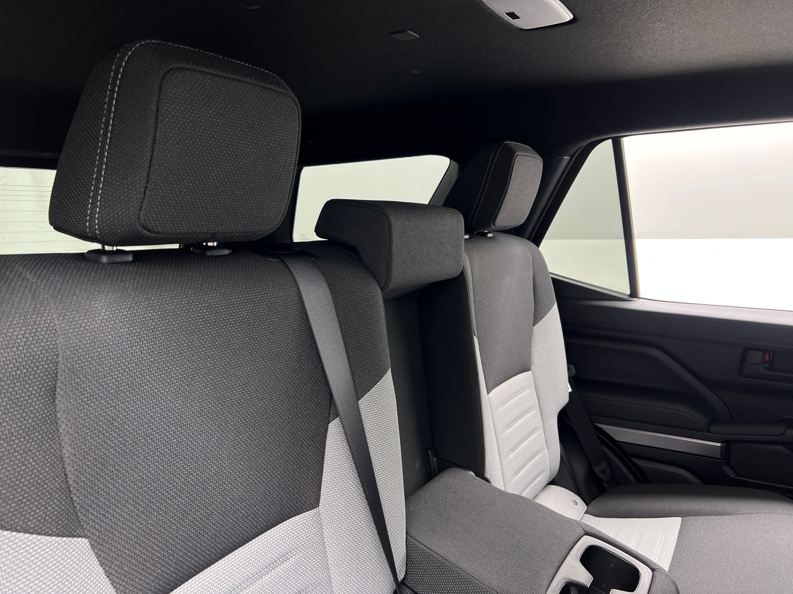 Thumbnail: 2025 Toyota 4Runner - 6