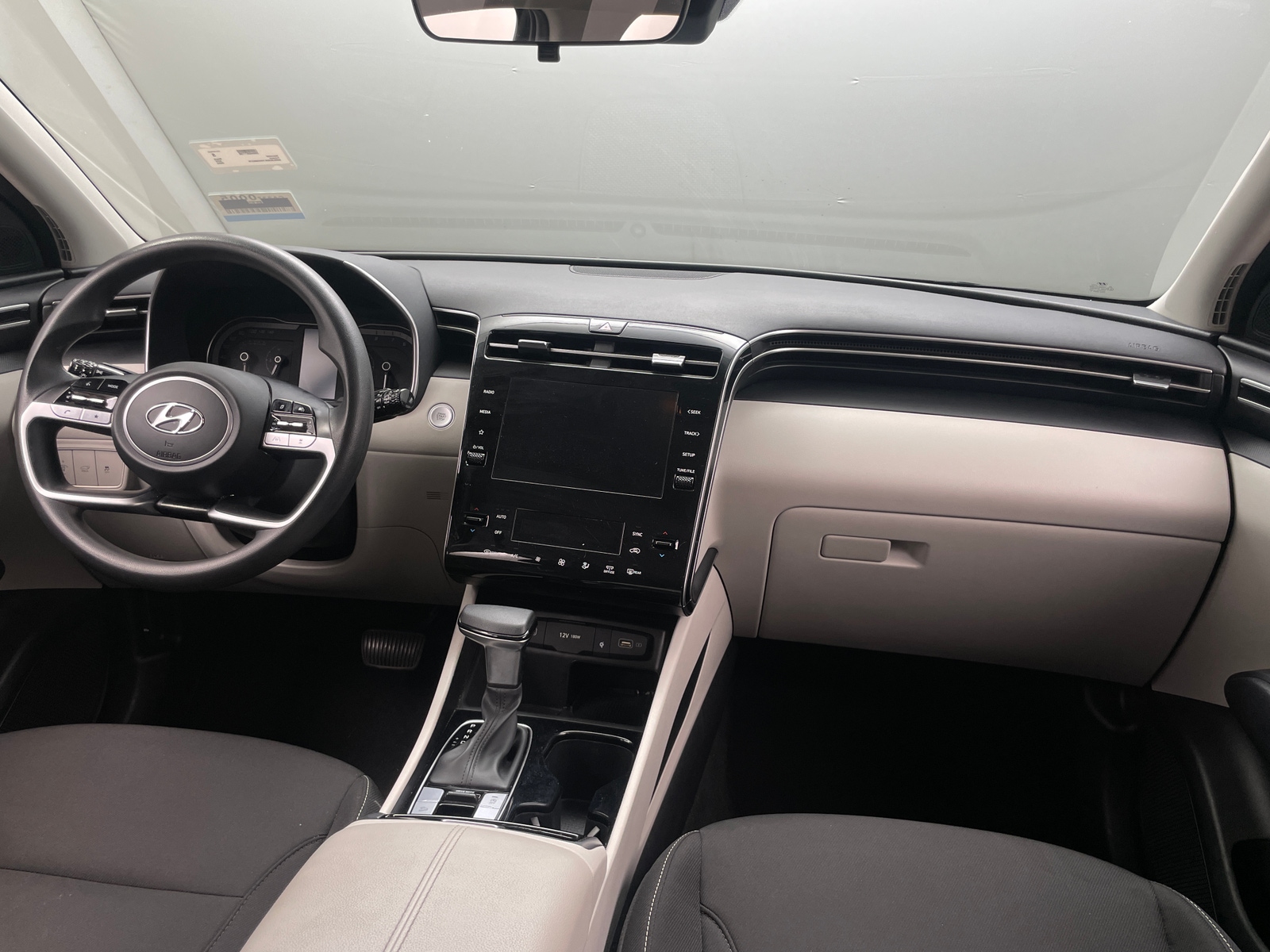 Thumbnail: 2024 Hyundai Tucson - 3