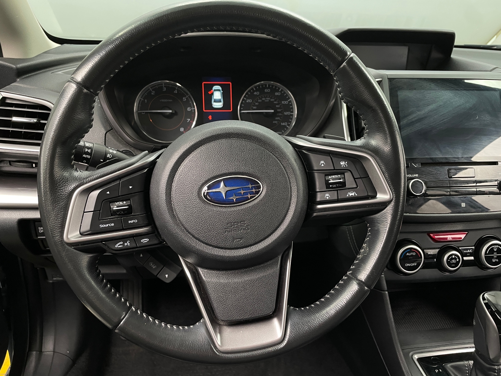 Thumbnail: 2018 Subaru Crosstrek - 4
