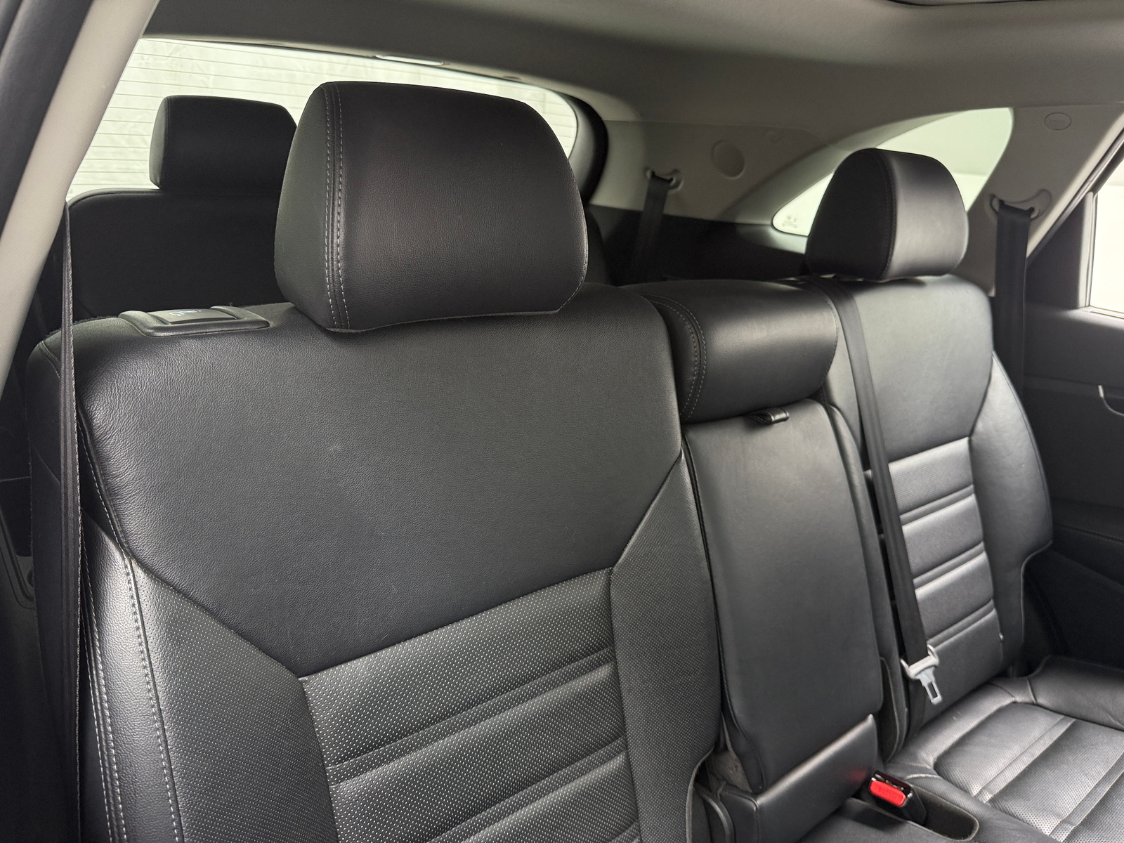 Thumbnail: 2019 Kia Sorento - 5