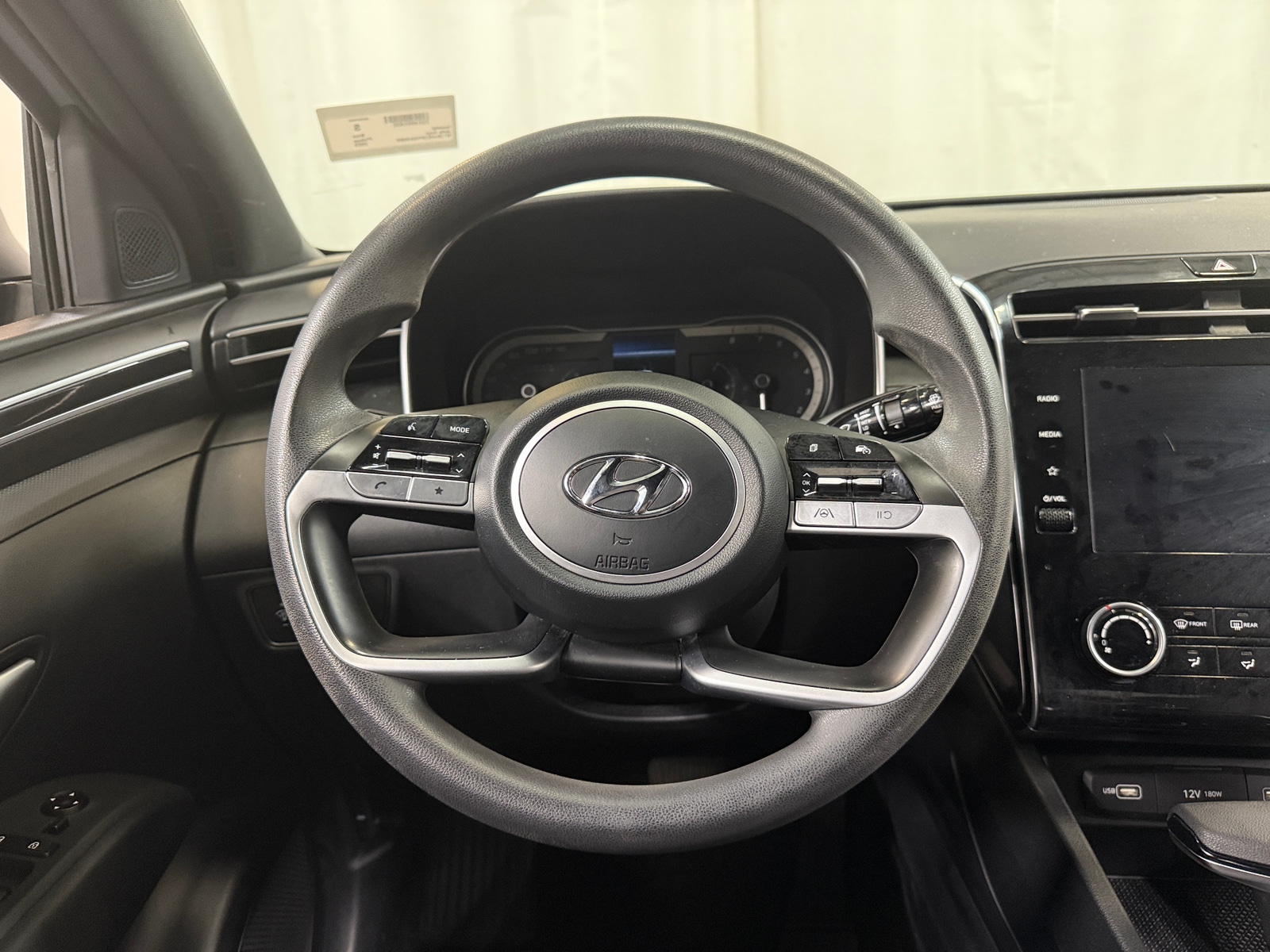 Thumbnail: 2023 Hyundai Santa Cruz - 5