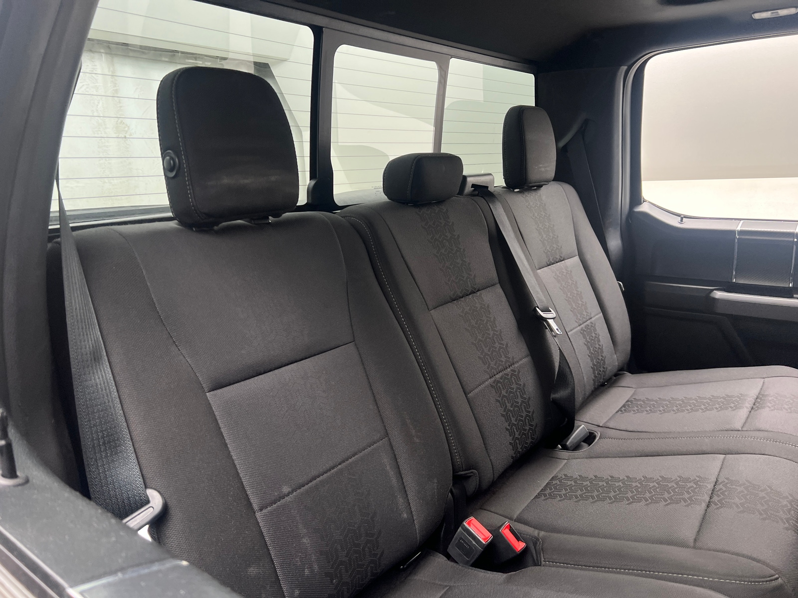 Thumbnail: 2018 Ford Econoline - 6