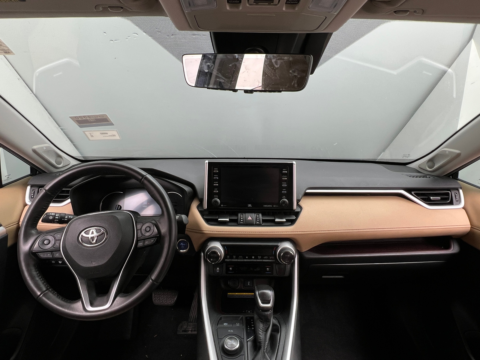 Thumbnail: 2020 Toyota RAV4 - 2