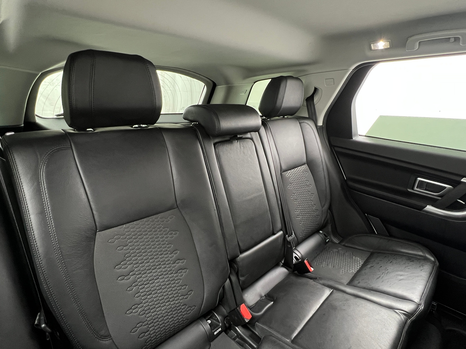 Thumbnail: 2019 Land Rover Discovery Sport - 5