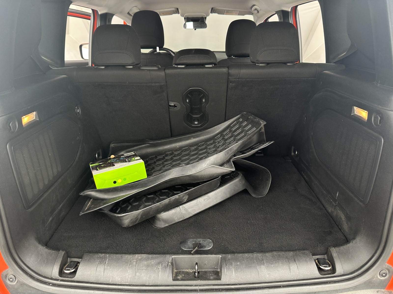 Thumbnail: 2015 Jeep Renegade - 7