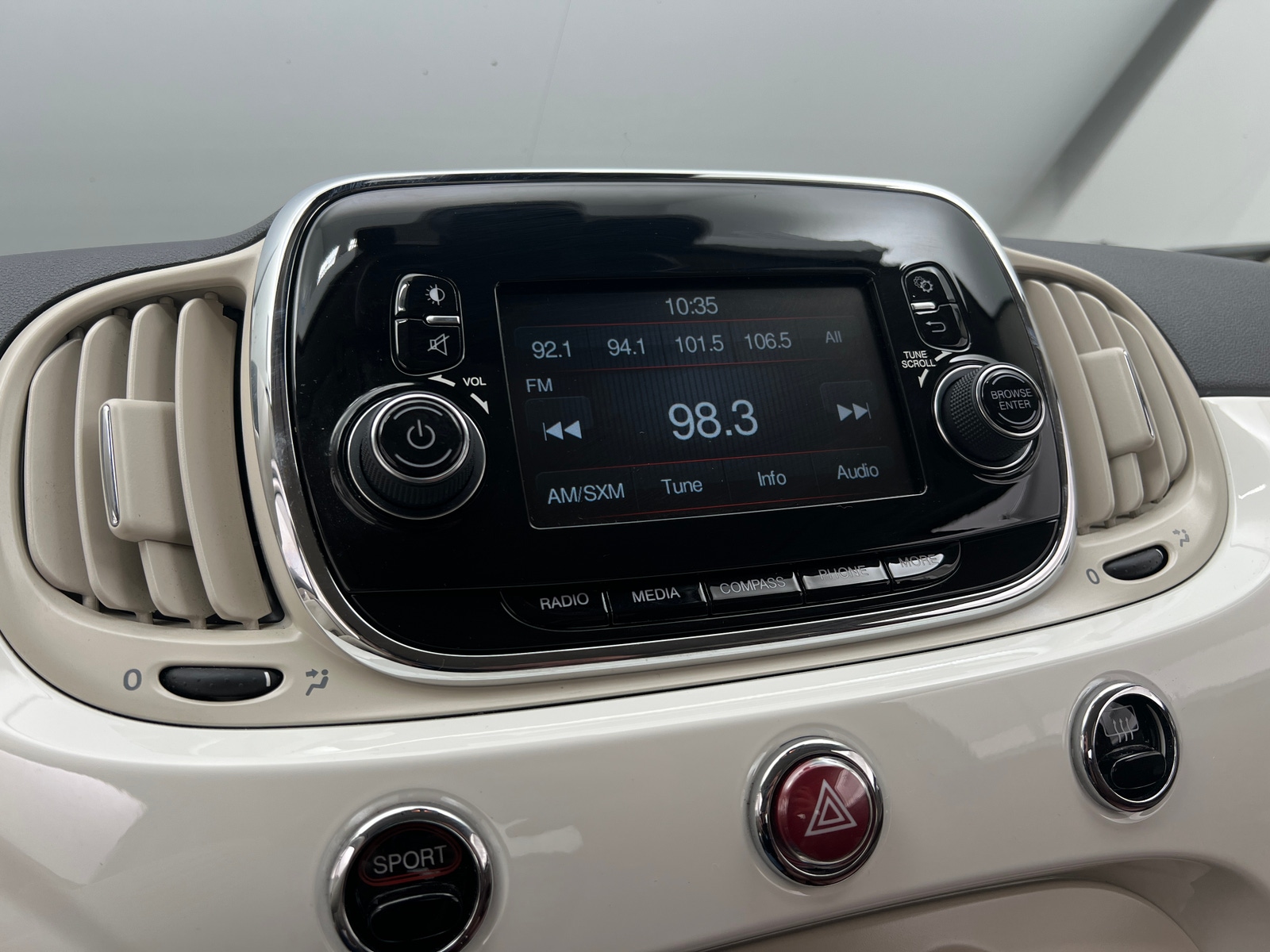 Thumbnail: 2019 Fiat 500 - 3