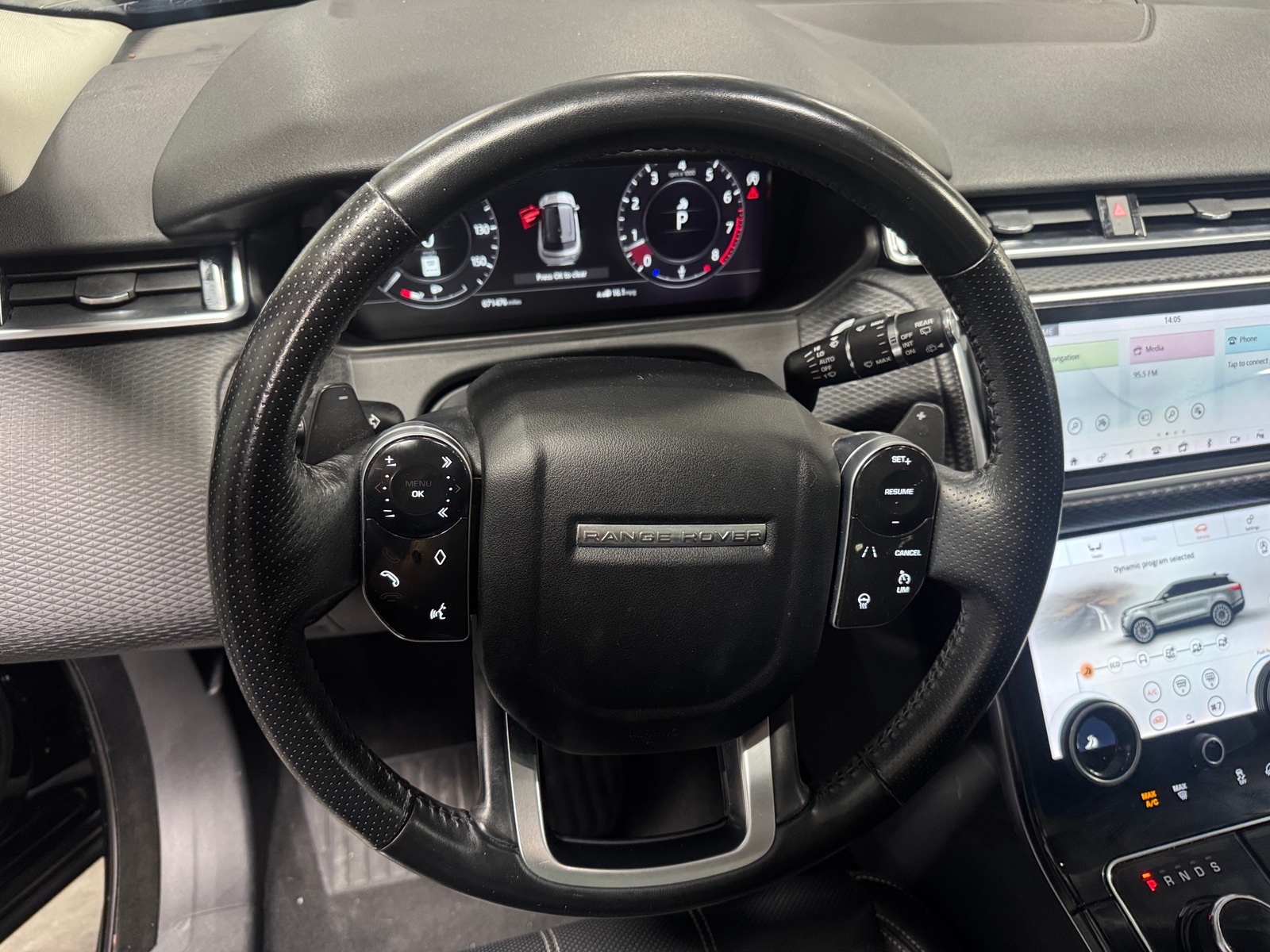 Thumbnail: 2018 Land Rover Range Rover Velar - 4
