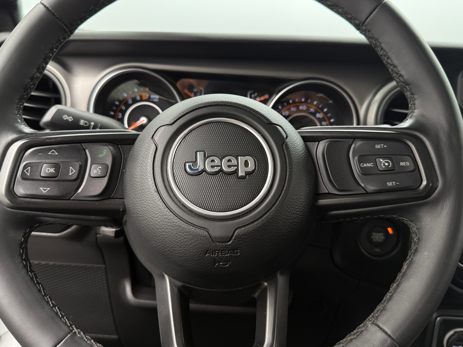 Thumbnail: 2022 Jeep Gladiator - 5
