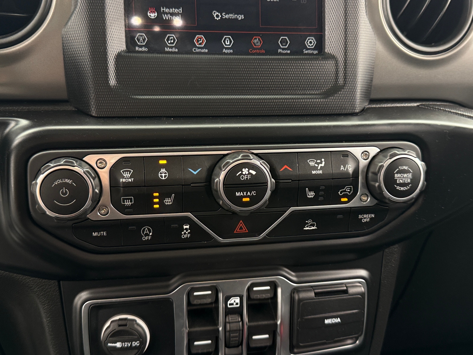 Thumbnail: 2022 Jeep Gladiator - 4