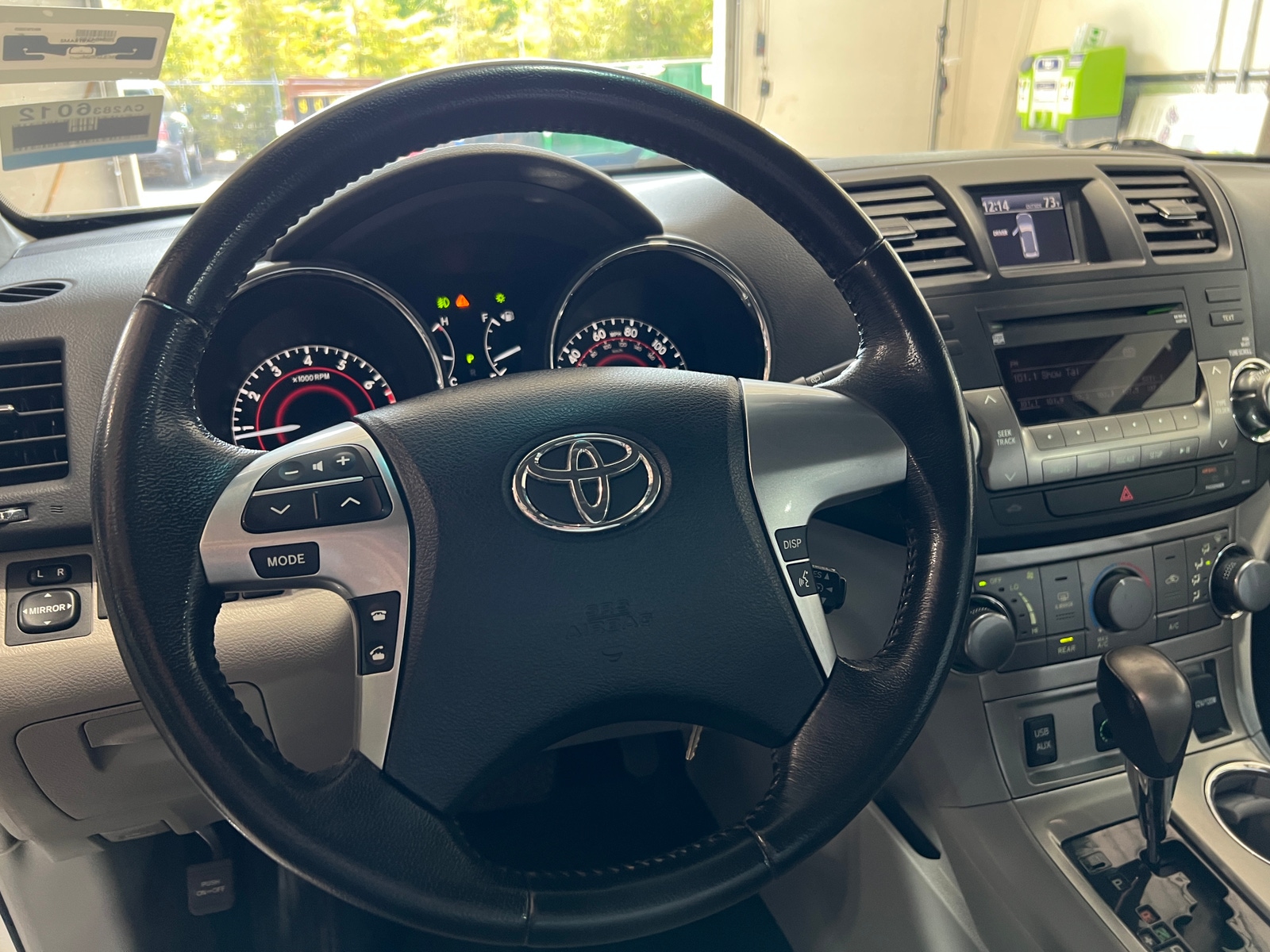 Thumbnail: 2012 Toyota Highlander - 5