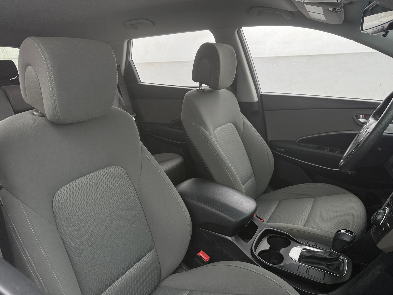 Thumbnail: 2018 Hyundai Santa Fe - 2