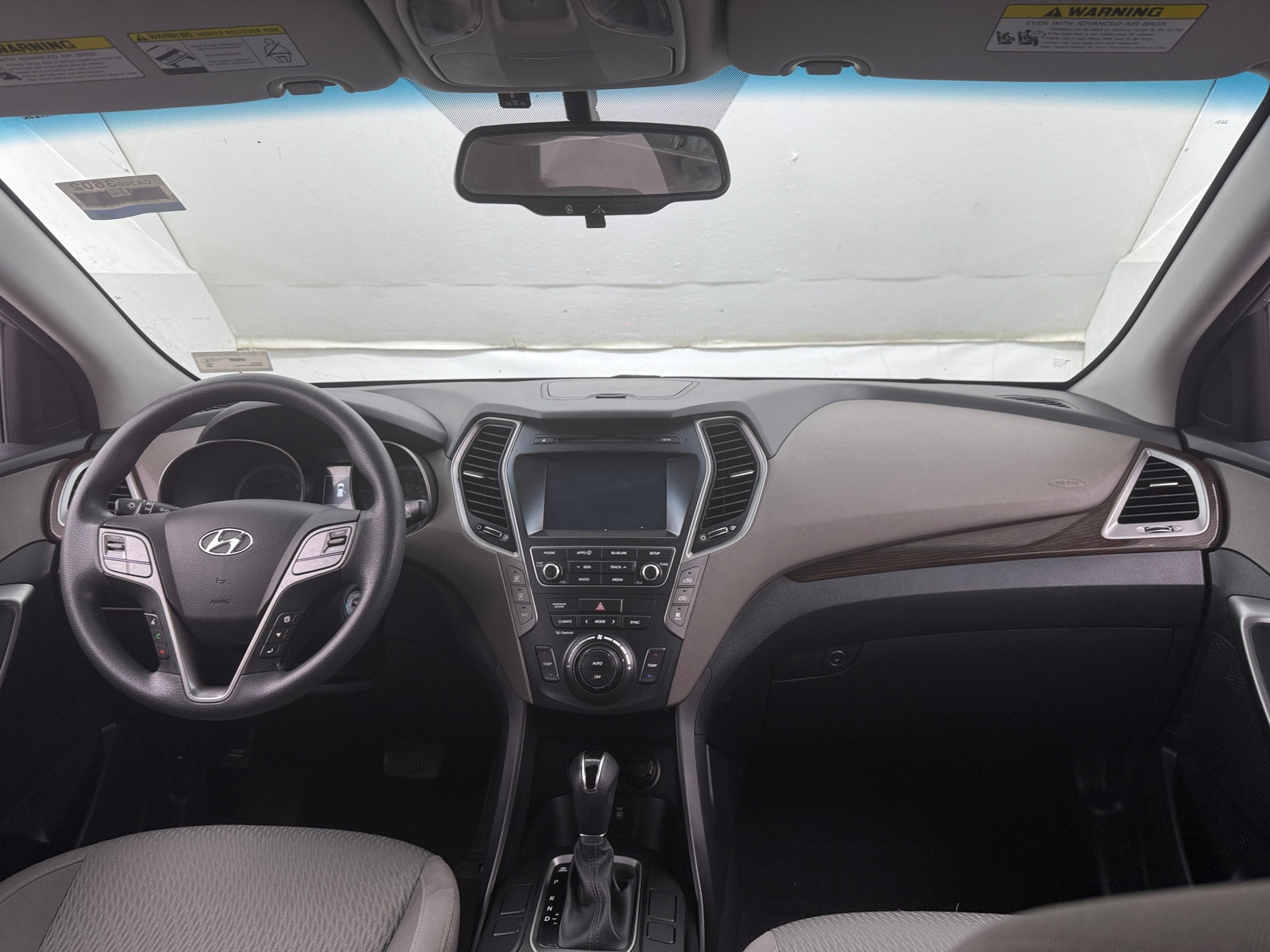 Thumbnail: 2018 Hyundai Santa Fe - 3