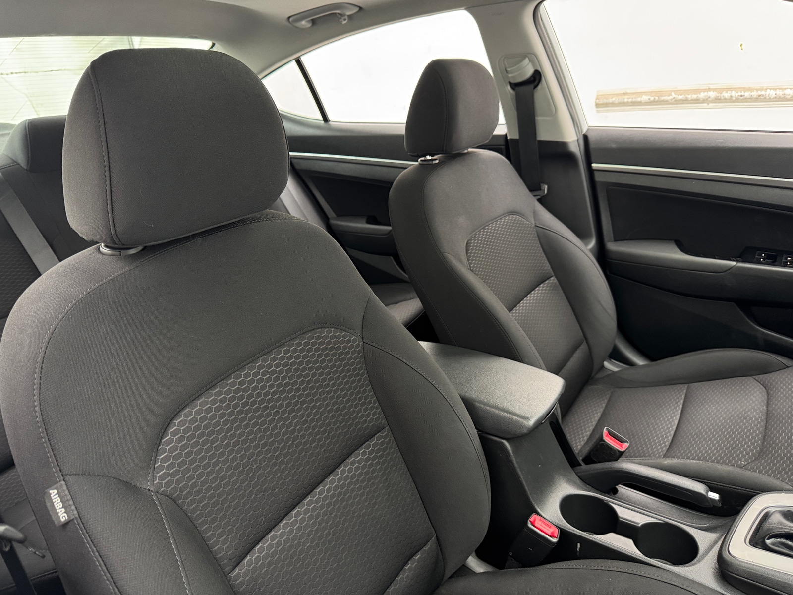 Thumbnail: 2020 Hyundai Elantra - 2