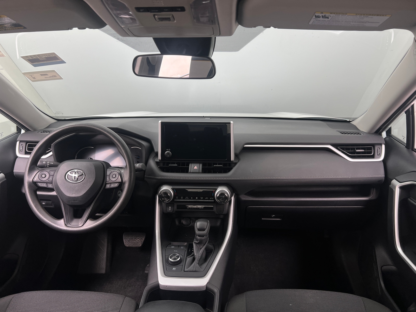 Thumbnail: 2024 Toyota RAV4 - 3